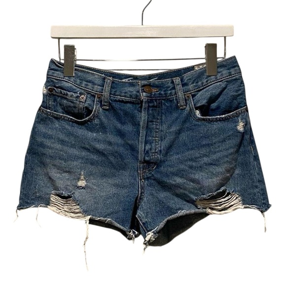 We the free Denim shorts size 28 Distressed Women's‎ Shorts - Picture 1 of 11